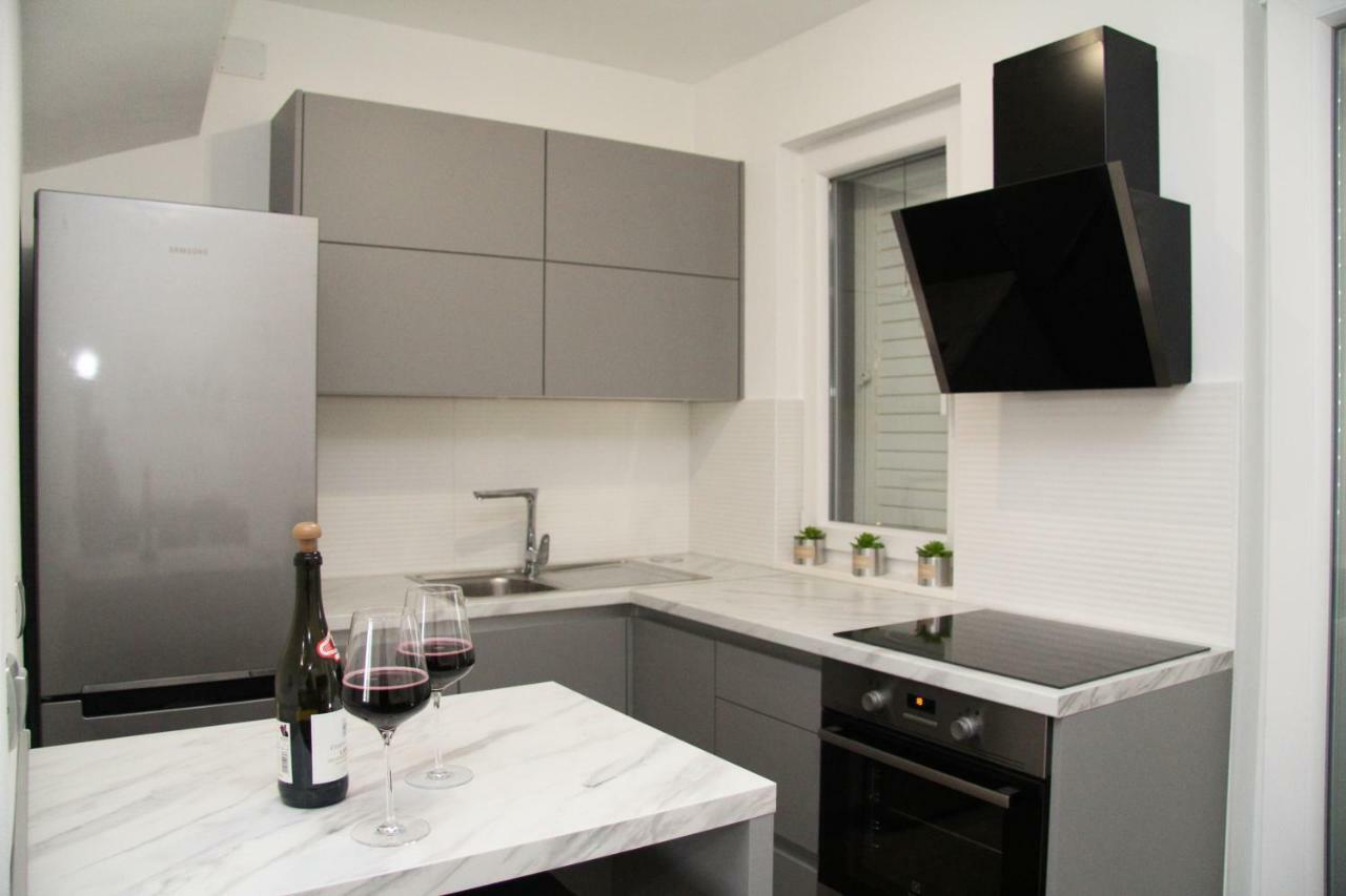 Apartman Ivana Biograd na Moru Kültér fotó