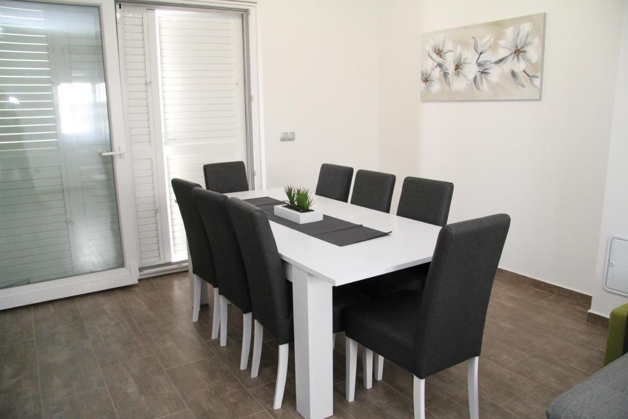 Apartman Ivana Biograd na Moru Kültér fotó