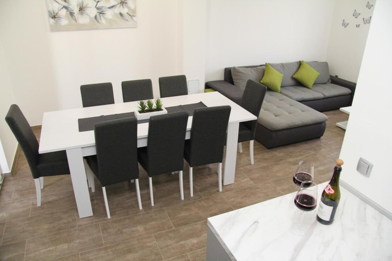 Apartman Ivana Biograd na Moru Kültér fotó